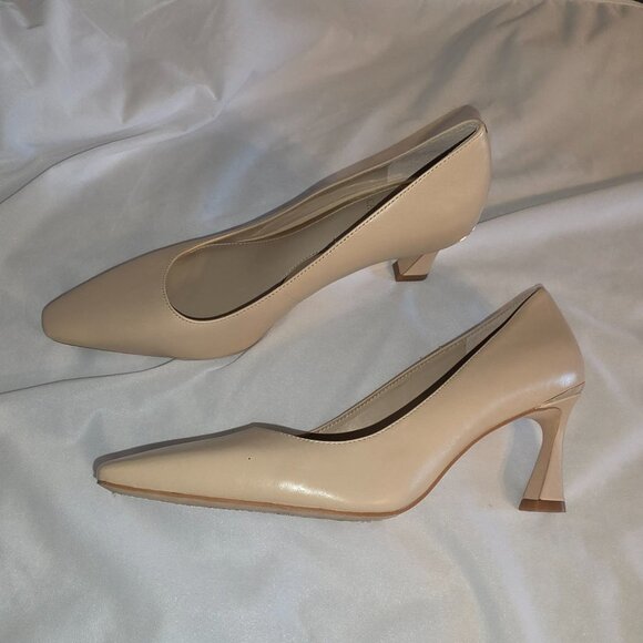 Vince Camuto Nude Pumps Womens Dress Shoes Heels Sz 8M Quiet Luxury - Picture 4 of 11